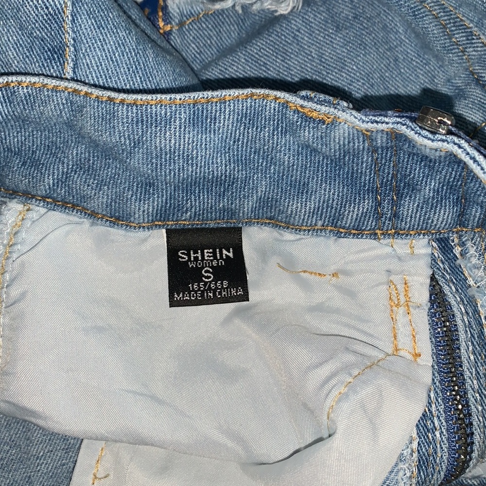 Jean Shorts - Picture 5 of 5